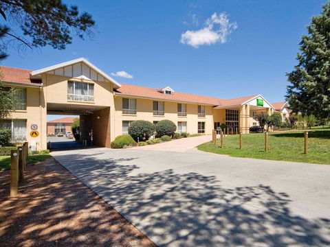 Ibis Styles Canberra - Northern Rivers Accommodation 3