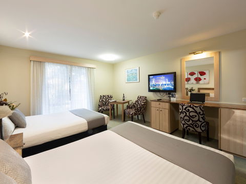 Ibis Styles Canberra - Northern Rivers Accommodation 4