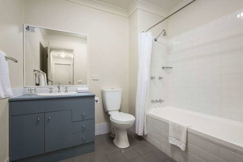 APX Apartments Parramatta - Northern Rivers Accommodation 6