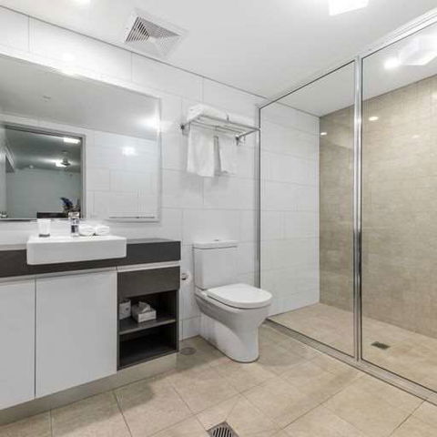 H On Mitchell Apartment Hotel - Northern Rivers Accommodation 2