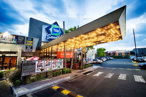 Sandbelt Club Hotel - Northern Rivers Accommodation 0