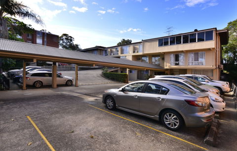 Twin Towers Inn - Northern Rivers Accommodation 1