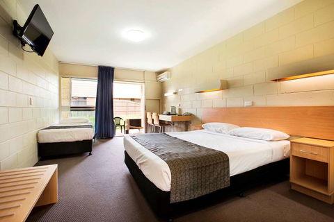 Dalrymple Motel - Northern Rivers Accommodation 2