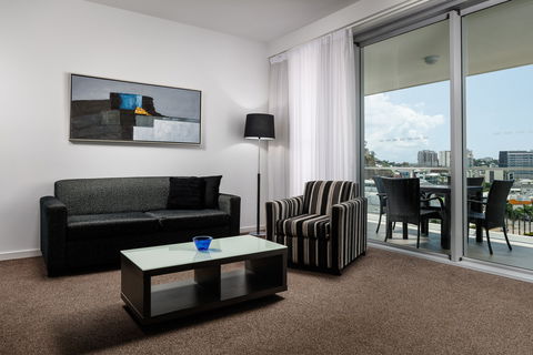 Direct Hotels - Kensington At Central - Northern Rivers Accommodation 0