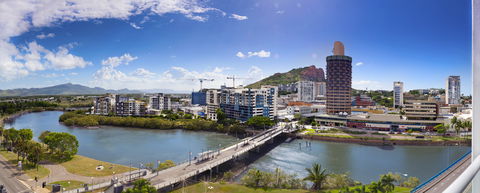 Hotel Grand Chancellor Townsville - Northern Rivers Accommodation 0