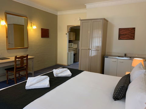 Heritage Motor Inn Goulburn - Northern Rivers Accommodation 2