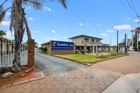 Comfort Inn Flinders On Main - Northern Rivers Accommodation 0