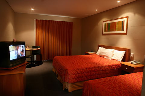 Outback Hotel & Lodge - Northern Rivers Accommodation 2