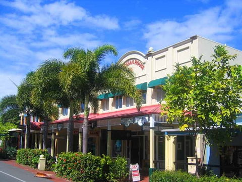 Macrossan House Boutique Holidays Apts - Northern Rivers Accommodation 0