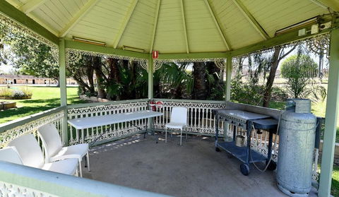 Burke & Wills Motor Inn - Northern Rivers Accommodation 1