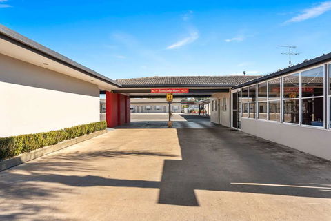 Econo Lodge Moree Spa Motor Inn - Northern Rivers Accommodation 2