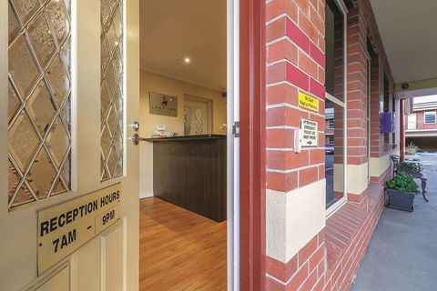 Lake Inn Ballarat - Northern Rivers Accommodation 2