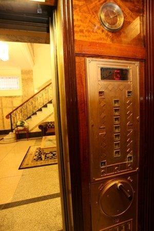 ULTIQA Rothbury Hotel - Northern Rivers Accommodation 1