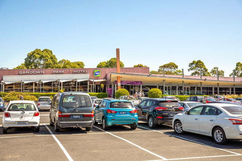 Nightcap At Sandown Park Hotel - Northern Rivers Accommodation 0