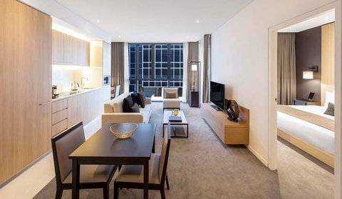 Skye Hotel Suites - Northern Rivers Accommodation 5