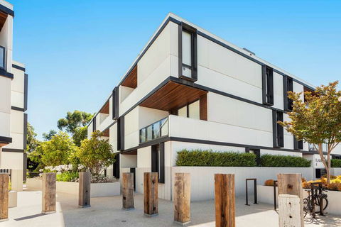 Clayton Serviced Apartments - Northern Rivers Accommodation 0