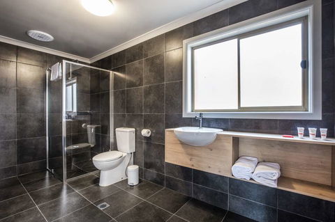 Monash Hotel - Northern Rivers Accommodation 17