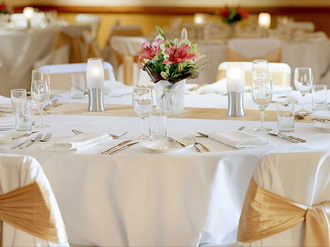 Novotel Canberra - Northern Rivers Accommodation 6
