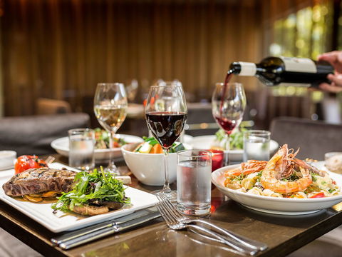 Novotel Canberra - Northern Rivers Accommodation 9