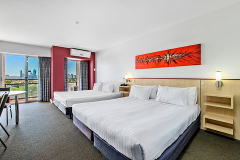 Metro Hotel Perth, South Perth - Northern Rivers Accommodation 8