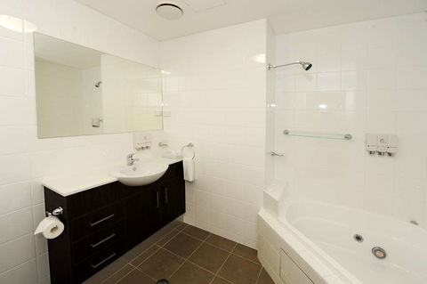 Gladstone City Central - Northern Rivers Accommodation 1