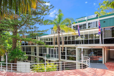 Metro Mirage Hotel Newport - Northern Rivers Accommodation 2