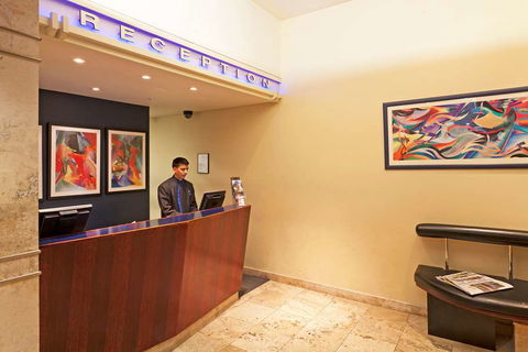 Causeway Inn On The Mall - Northern Rivers Accommodation 2