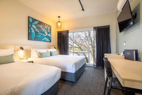 Nightcap At Excelsior Hotel - Northern Rivers Accommodation 2