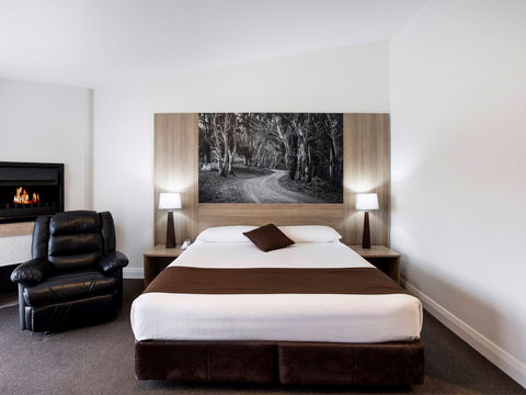 Mantra Bathurst - Northern Rivers Accommodation 0