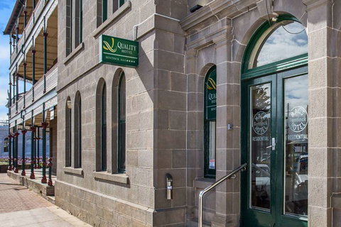 Quality Hotel Bentinck - Northern Rivers Accommodation 0