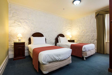 Quality Hotel Bentinck - Northern Rivers Accommodation 2
