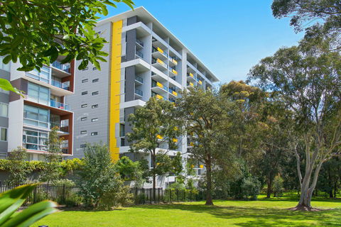 Astra Apartments MacQuarie Park - Northern Rivers Accommodation 0