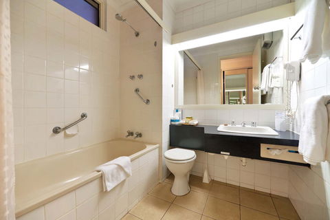 Beachfront Voyager Motor Inn - Northern Rivers Accommodation 1