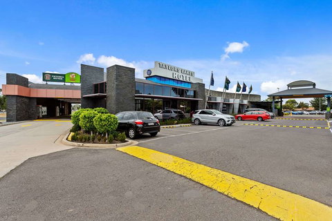 Quality Inn Taylors Lakes Motel - Northern Rivers Accommodation 2