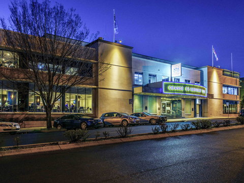 Mercure Orange - Northern Rivers Accommodation 1