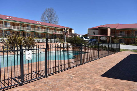 Best Western Plus Ambassador Orange - Northern Rivers Accommodation 9