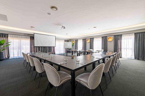 Best Western Plus Ambassador Orange - Northern Rivers Accommodation 11