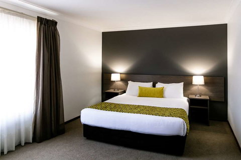 Best Western Plus Ambassador Orange - Northern Rivers Accommodation 17