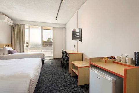 Nightcap At Waltzing Matilda Hotel - Northern Rivers Accommodation 3