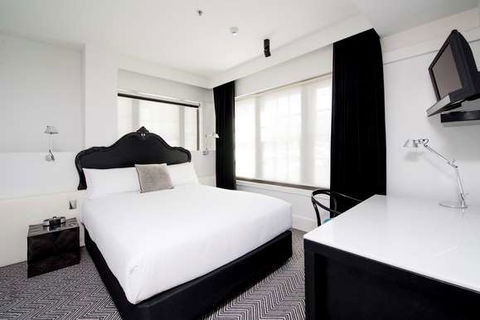 Peppers Gallery Hotel, Canberra - Northern Rivers Accommodation 4