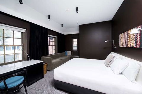 Peppers Gallery Hotel, Canberra - Northern Rivers Accommodation 8
