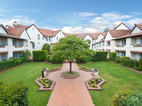 Mercure Canberra Hotel - Northern Rivers Accommodation 2