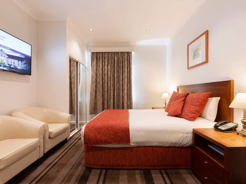 Mercure Canberra Hotel - Northern Rivers Accommodation 4