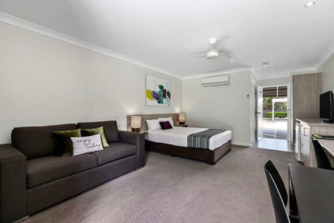 Econo Lodge Beachside - Northern Rivers Accommodation 8