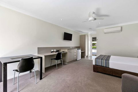 Econo Lodge Beachside - Northern Rivers Accommodation 15