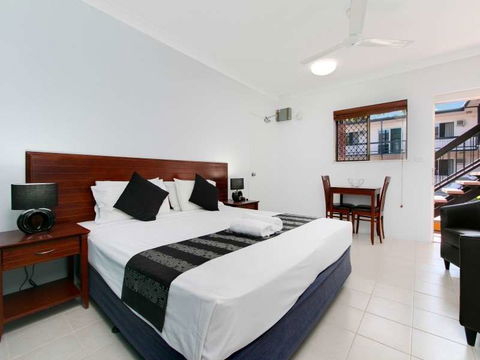 Cairns City Palms - Northern Rivers Accommodation 9