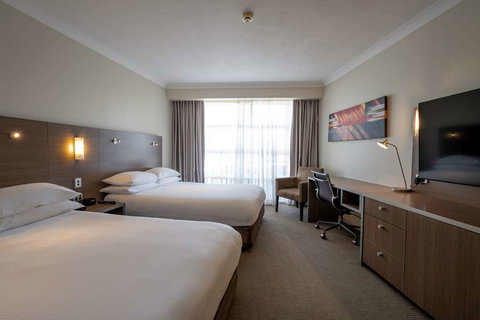 DoubleTree by Hilton Cairns - Northern Rivers Accommodation 7