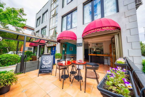 Comfort Hotel East Melbourne - Northern Rivers Accommodation 0