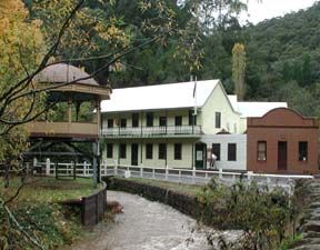Walhalla's Star Hotel - Northern Rivers Accommodation 0