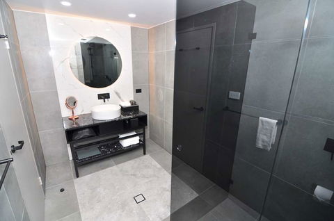 Deco Hotel - Northern Rivers Accommodation 2